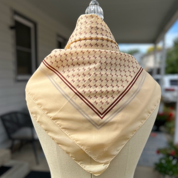 Waterproof Nylon Scarf Cream/Brown Monogram Pattern Good condition - Picture 2 of 8